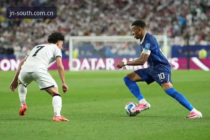 法国队3-0伊拉克完整复盘：姆巴佩的世界杯进化论与16球密码解读